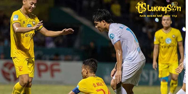 FIFA sớm gỡ lệnh cấm chuyển nhượng quốc tế sau khi Thanh Hoá giải quyết xong vấn đề với cựu trợ lý nước ngoài